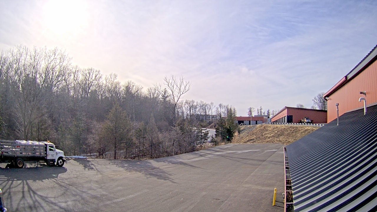 Thumbnail for current weather camera view from Rockland County Highway Garage in Nanuet, New York