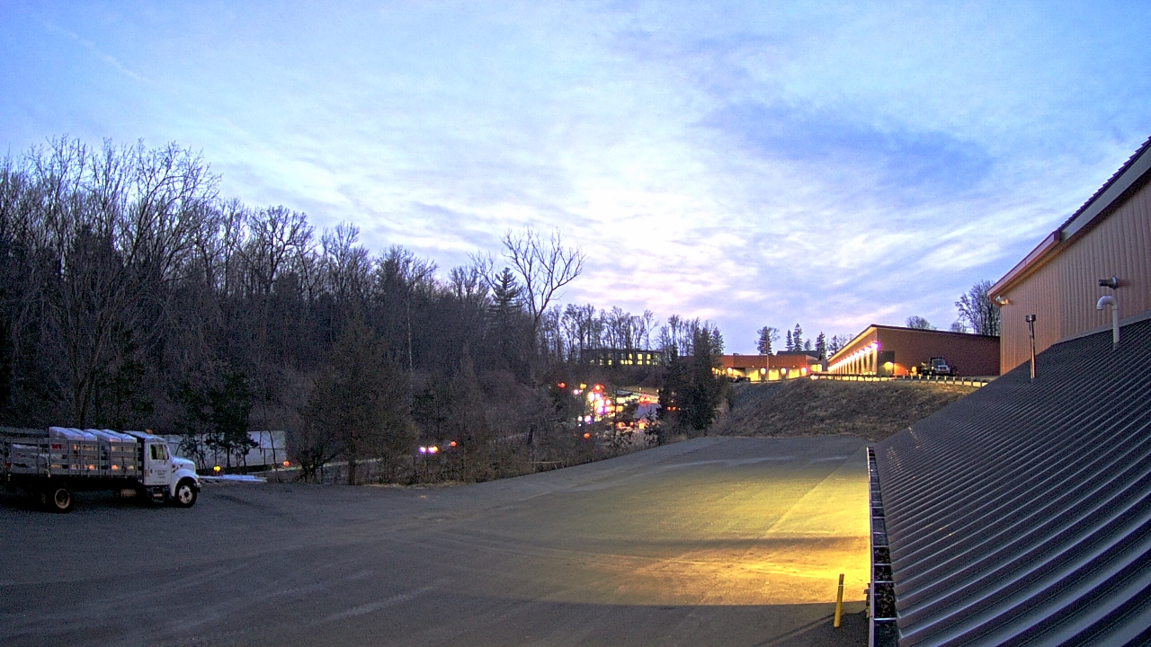 Thumbnail for current weather camera view from Rockland County Highway Garage in Nanuet, New York