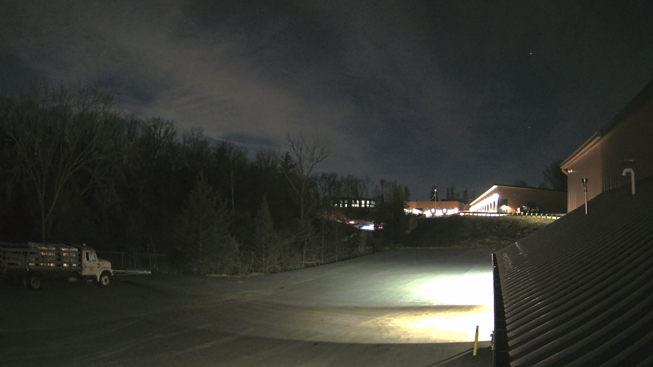 Thumbnail for current weather camera view from Rockland County Highway Garage in Nanuet, New York