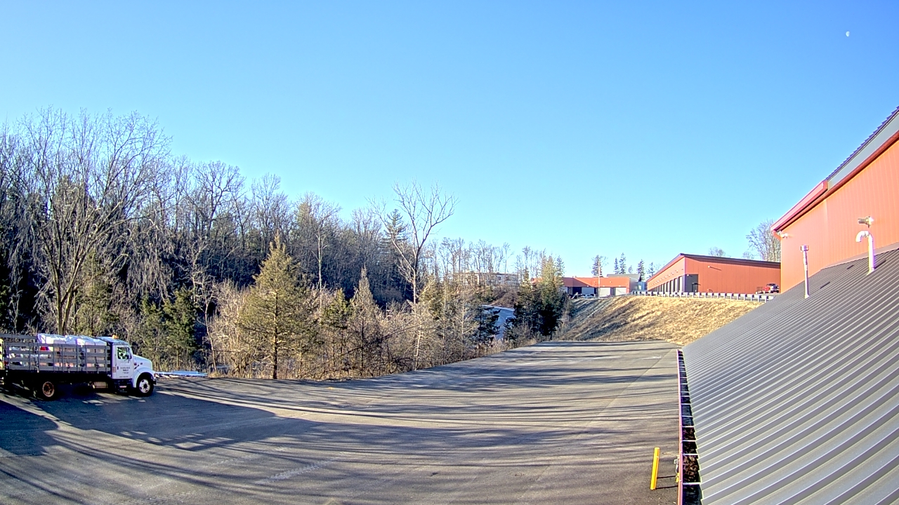 Thumbnail for current weather camera view from Rockland County Highway Garage in Nanuet, New York