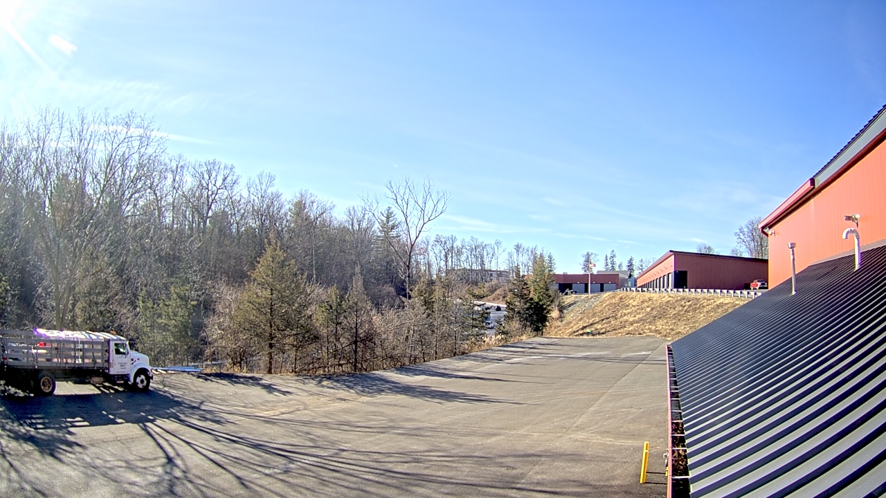 Thumbnail for current weather camera view from Rockland County Highway Garage in Nanuet, New York