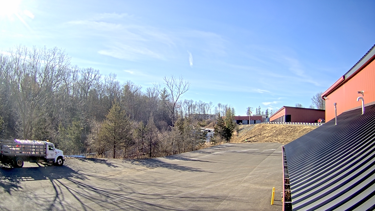 Thumbnail for current weather camera view from Rockland County Highway Garage in Nanuet, New York