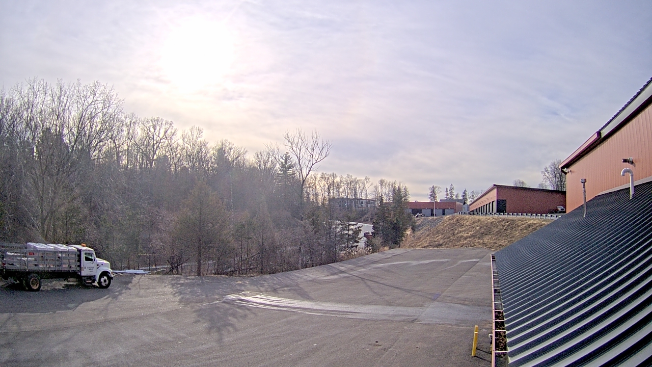 Thumbnail for current weather camera view from Rockland County Highway Garage in Nanuet, New York