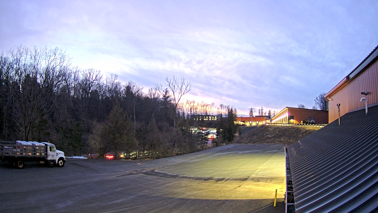 Thumbnail for current weather camera view from Rockland County Highway Garage in Nanuet, New York