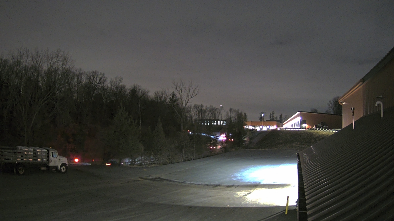 Thumbnail for current weather camera view from Rockland County Highway Garage in Nanuet, New York