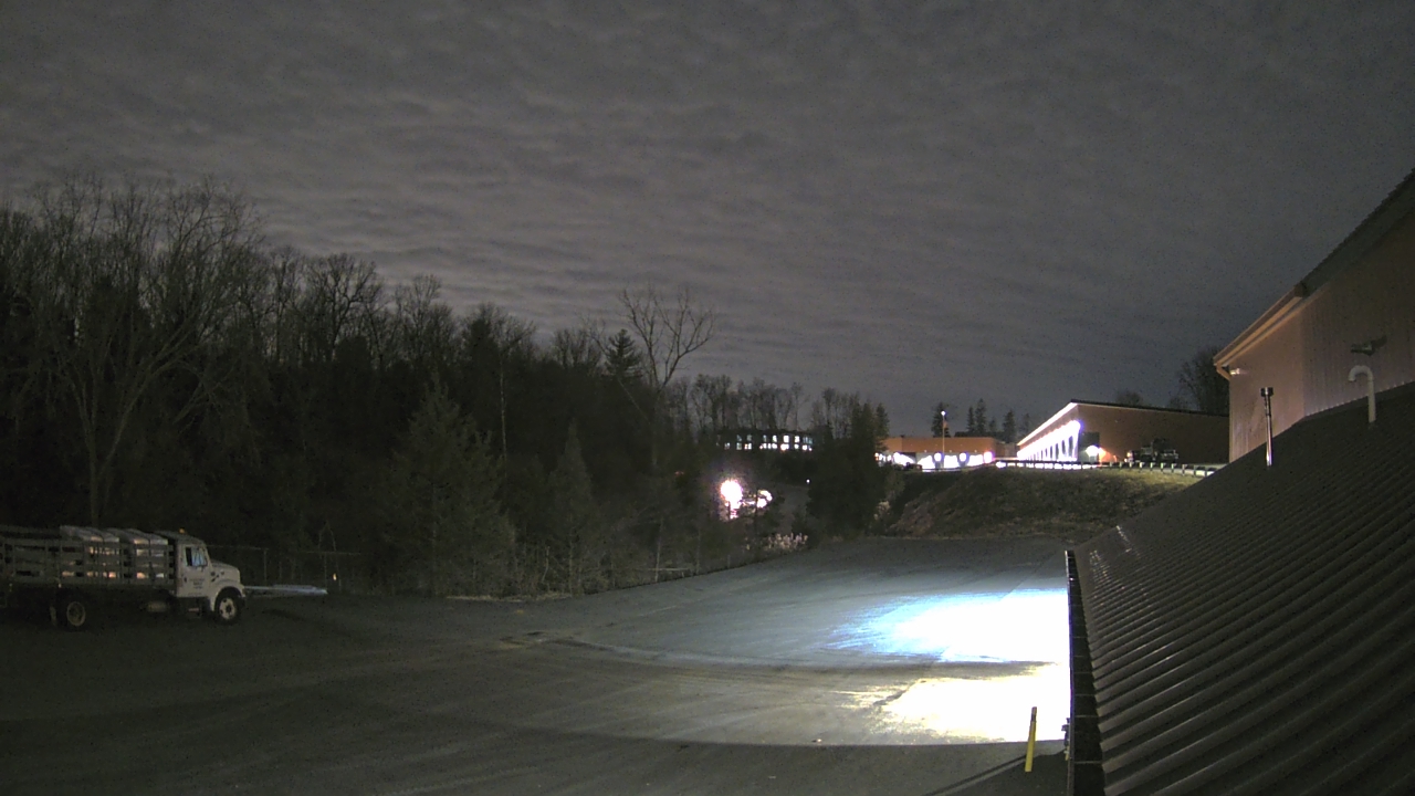 Thumbnail for current weather camera view from Rockland County Highway Garage in Nanuet, New York