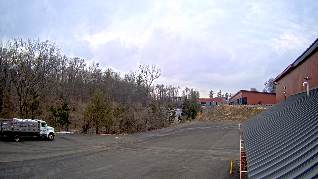 Thumbnail for current weather camera view from Rockland County Highway Garage in Nanuet, New York