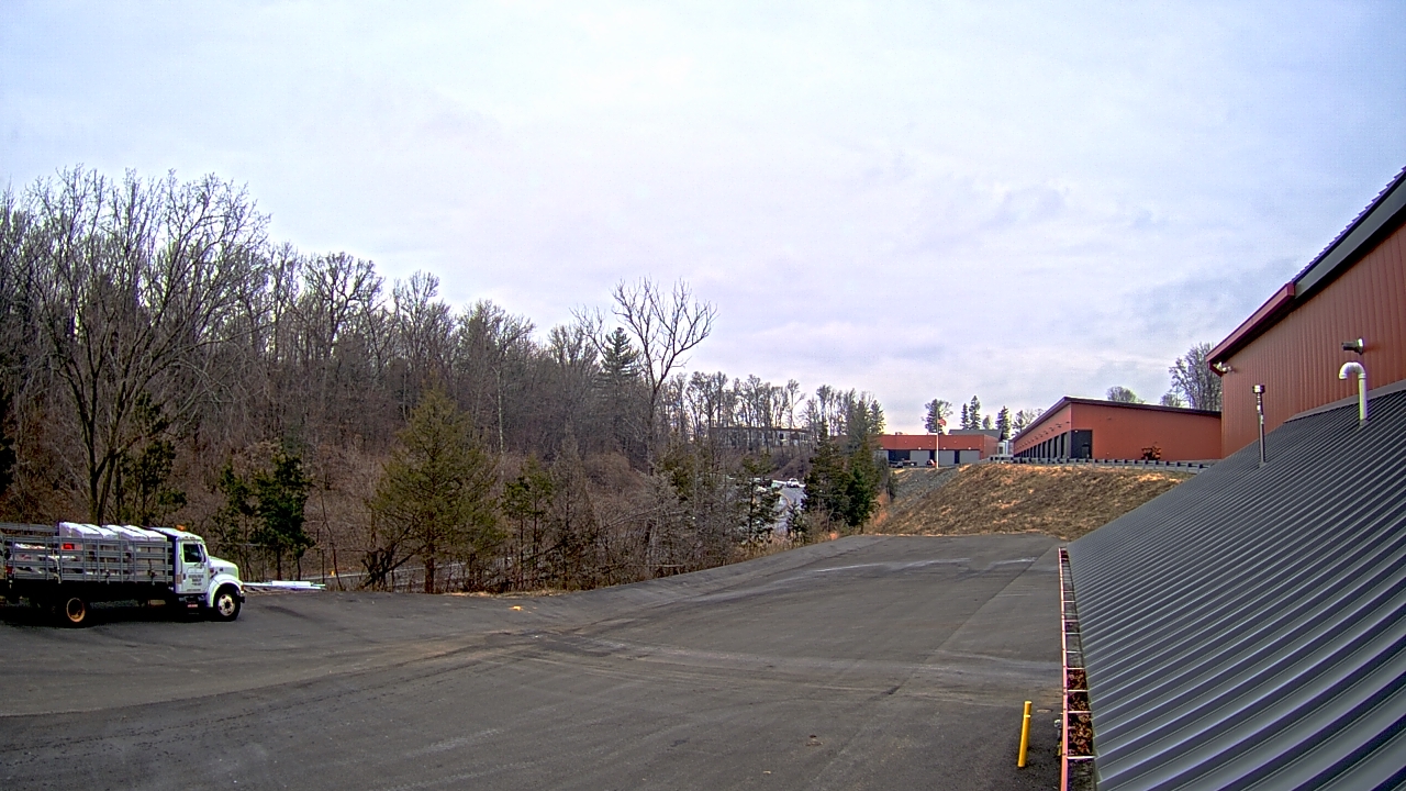 Thumbnail for current weather camera view from Rockland County Highway Garage in Nanuet, New York