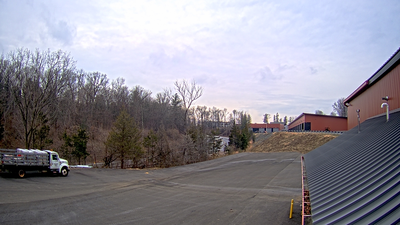 Thumbnail for current weather camera view from Rockland County Highway Garage in Nanuet, New York