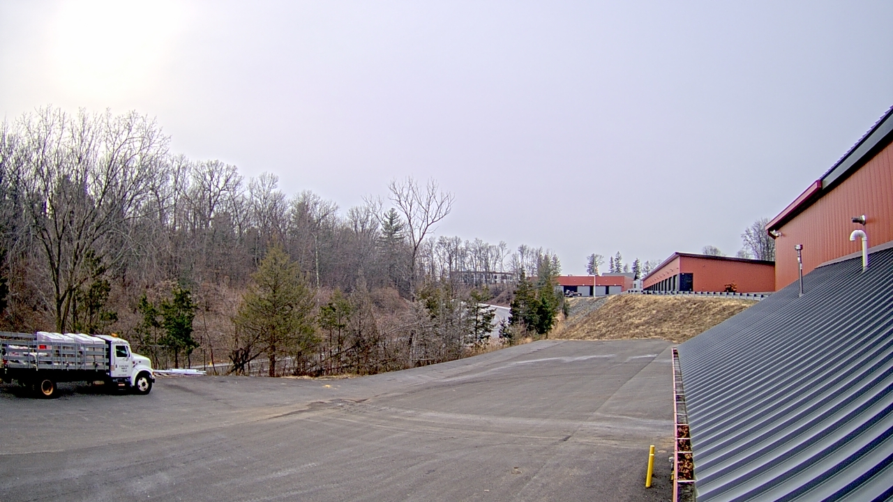 Thumbnail for current weather camera view from Rockland County Highway Garage in Nanuet, New York