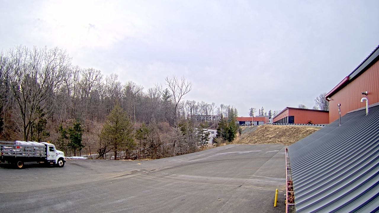 Thumbnail for current weather camera view from Rockland County Highway Garage in Nanuet, New York