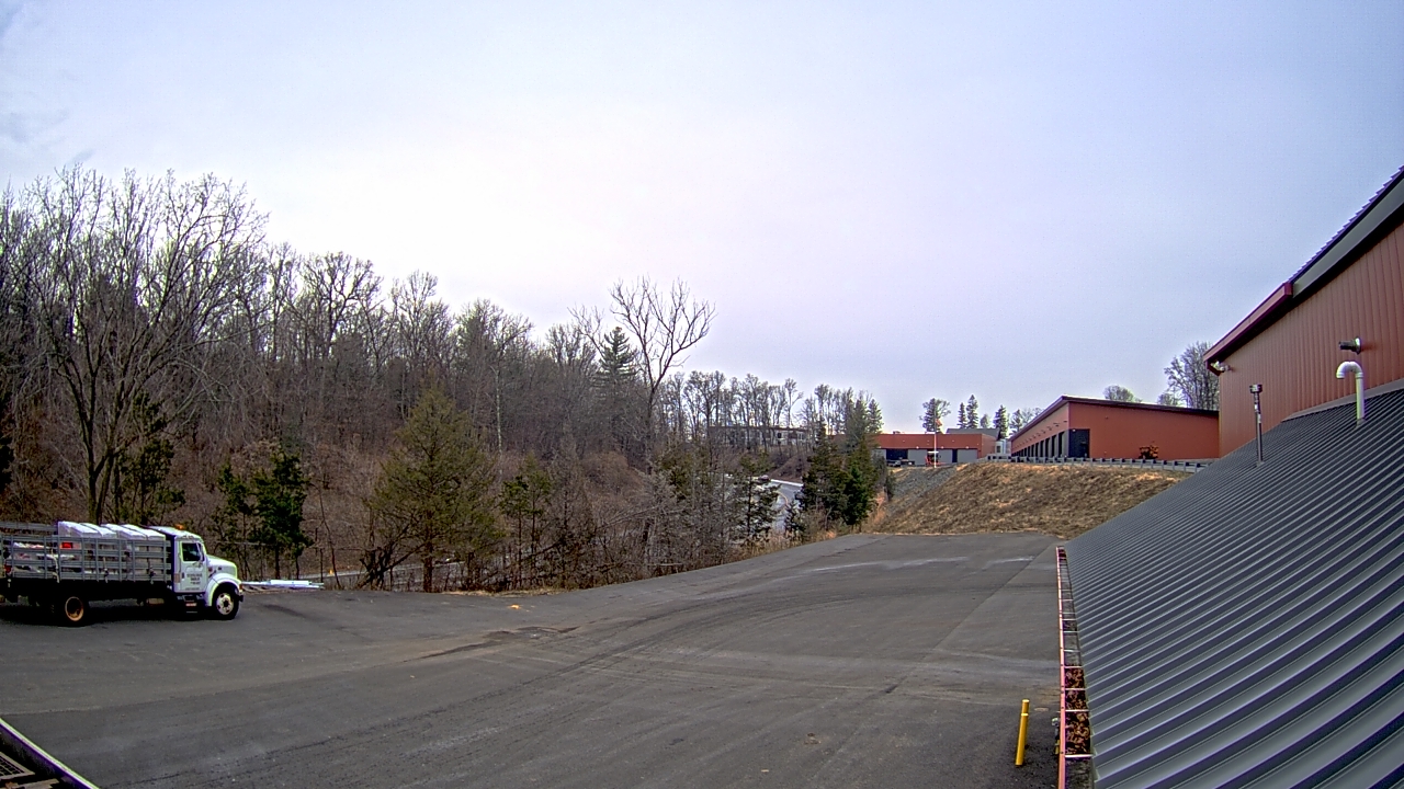 Thumbnail for current weather camera view from Rockland County Highway Garage in Nanuet, New York