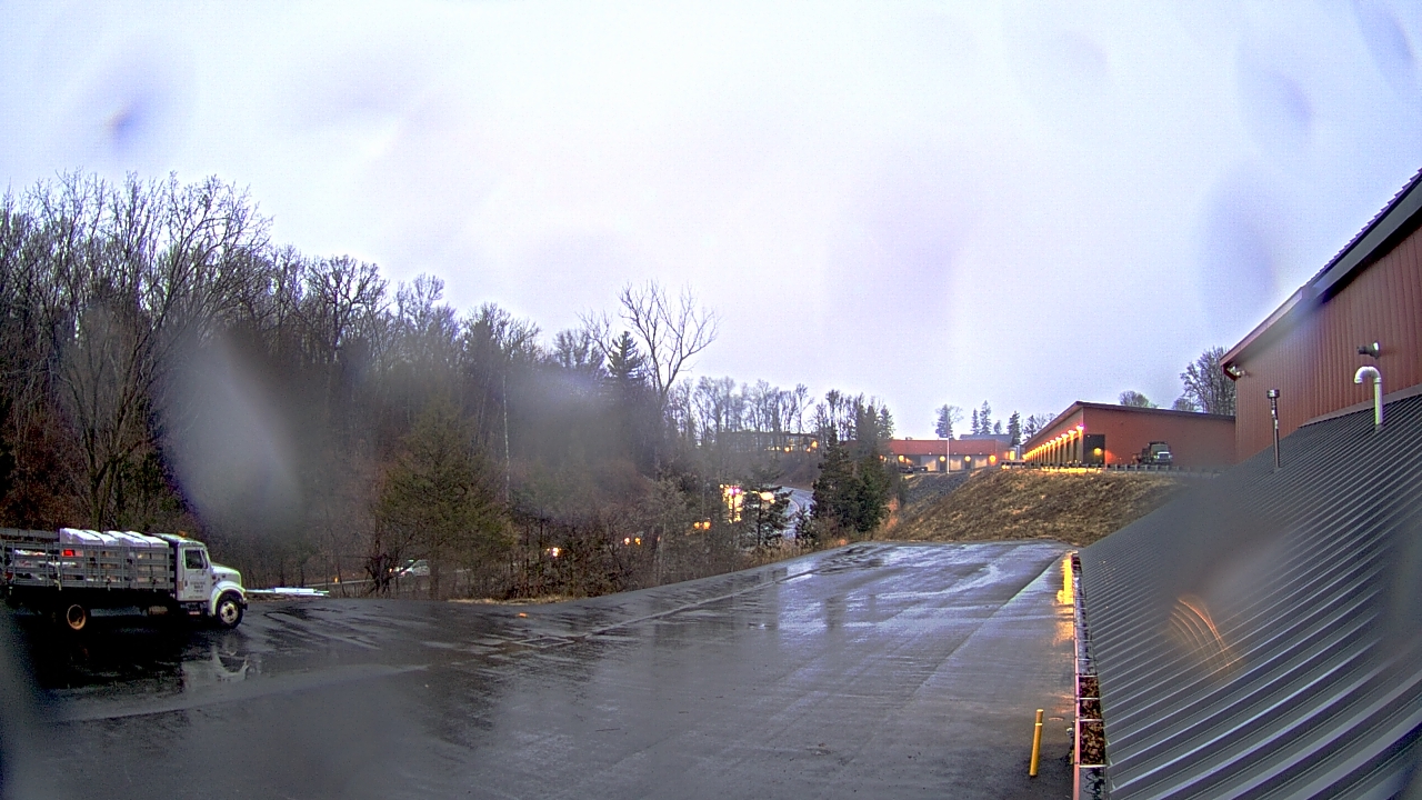 Thumbnail for current weather camera view from Rockland County Highway Garage in Nanuet, New York