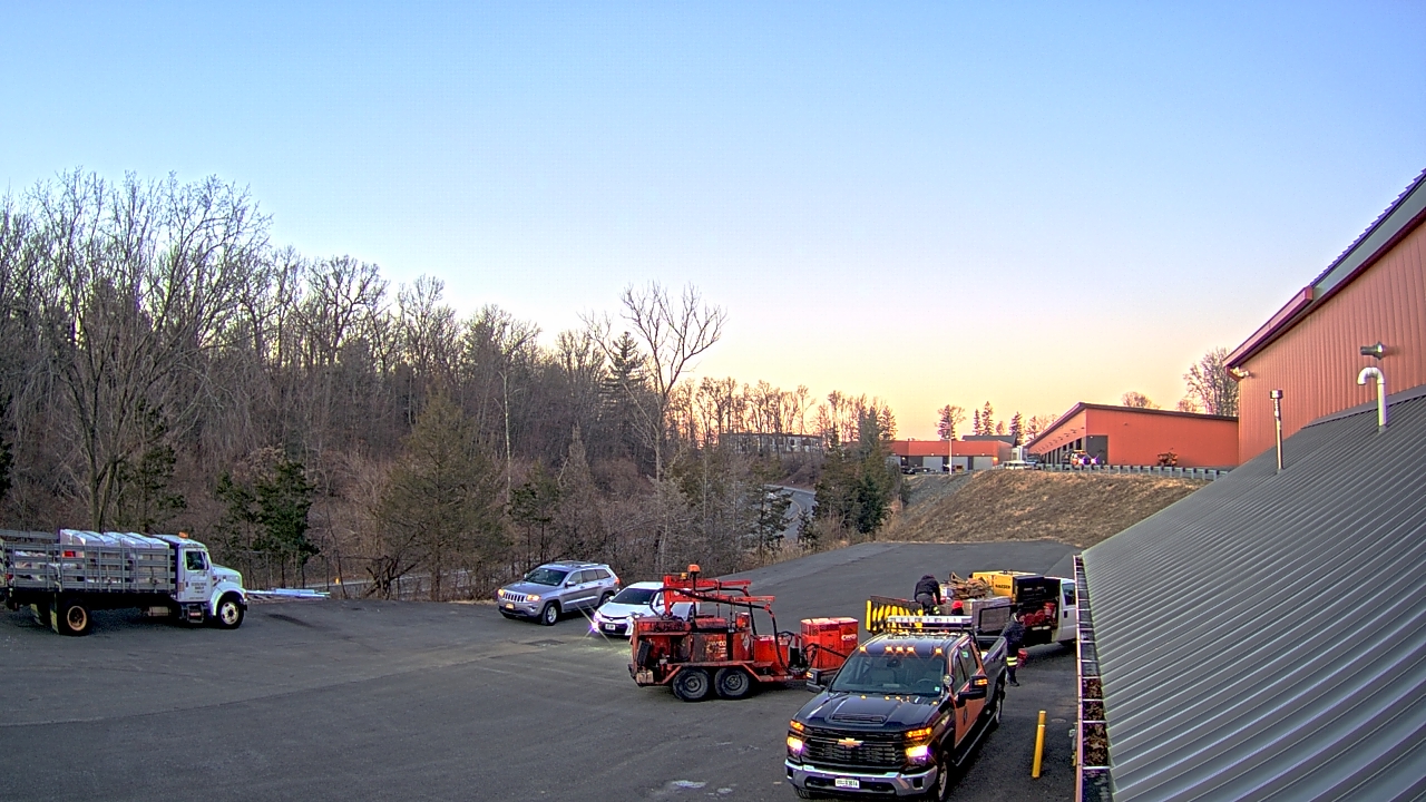 Thumbnail for current weather camera view from Rockland County Highway Garage in Nanuet, New York