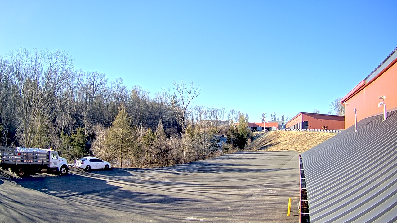 Thumbnail for current weather camera view from Rockland County Highway Garage in Nanuet, New York