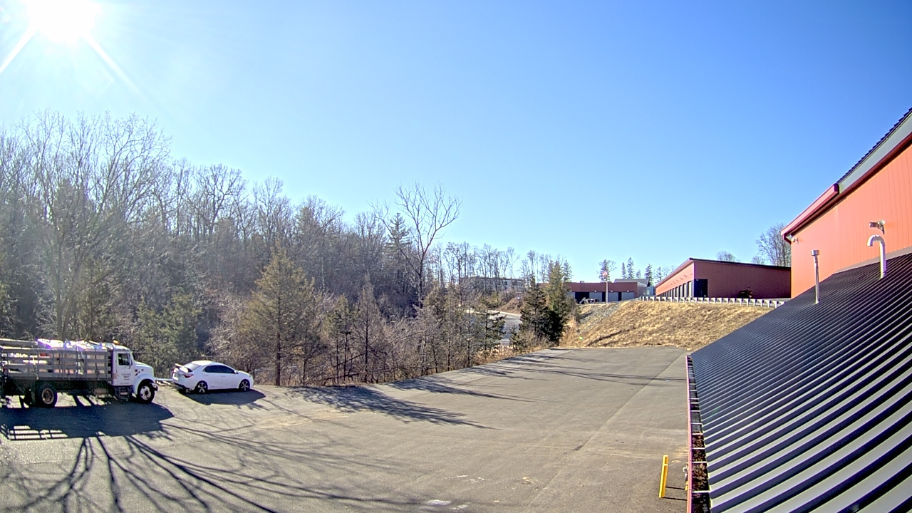 Thumbnail for current weather camera view from Rockland County Highway Garage in Nanuet, New York