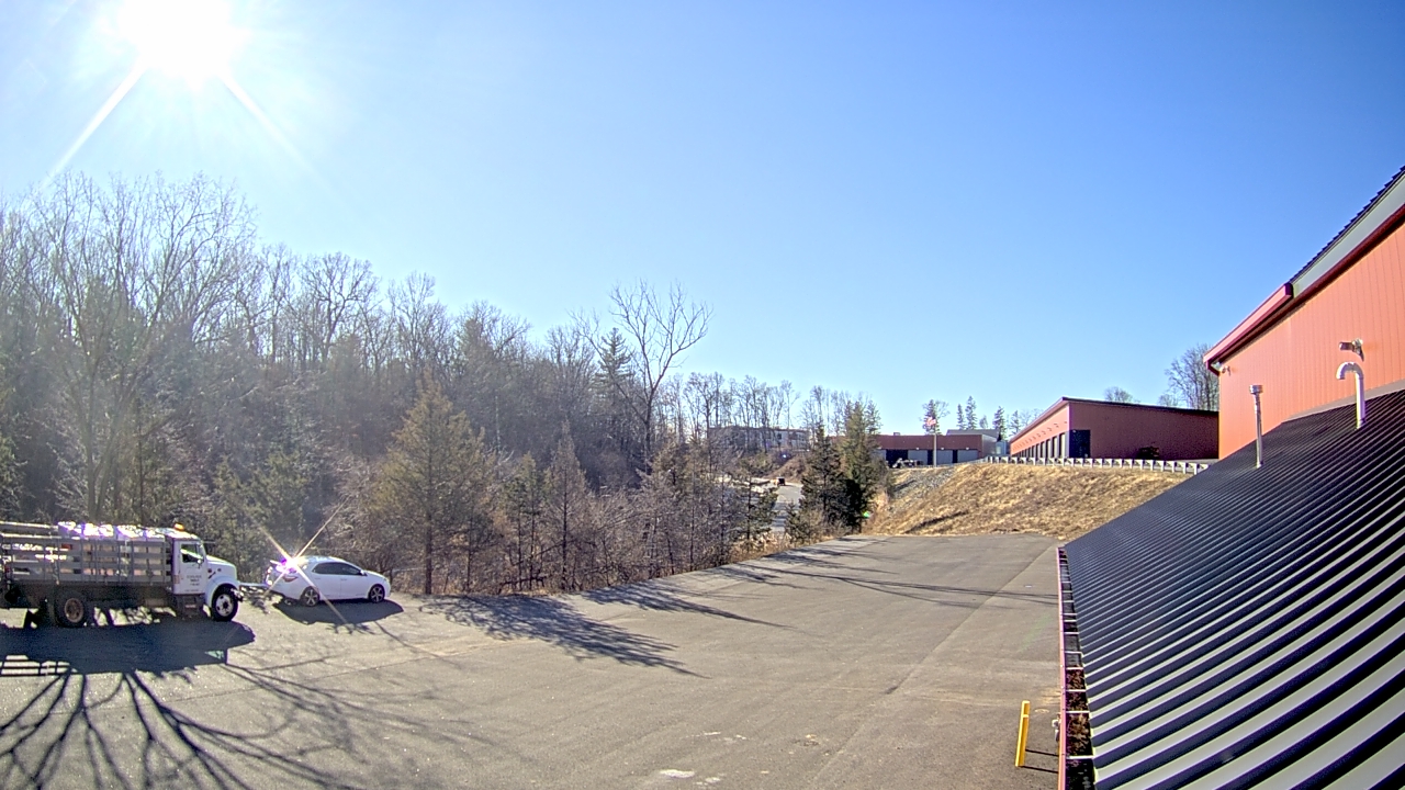 Thumbnail for current weather camera view from Rockland County Highway Garage in Nanuet, New York