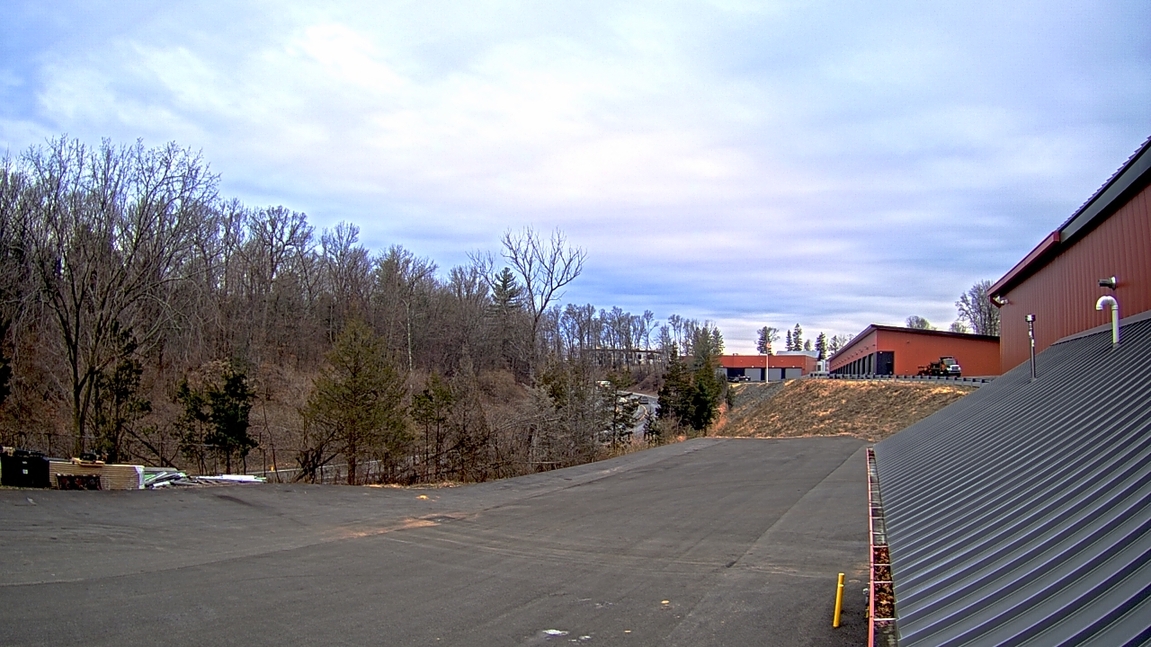Thumbnail for current weather camera view from Rockland County Highway Garage in Nanuet, New York
