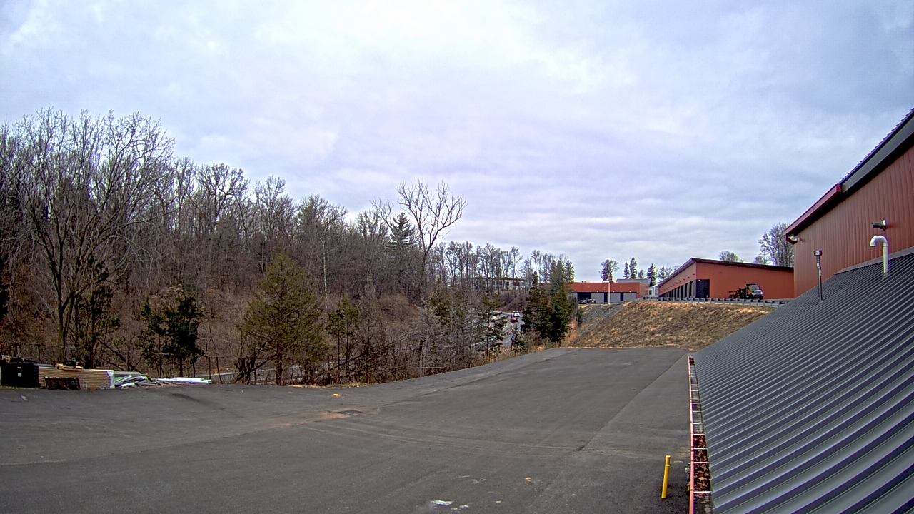 Thumbnail for current weather camera view from Rockland County Highway Garage in Nanuet, New York