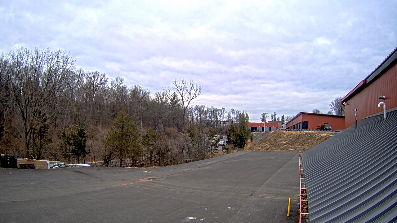 Thumbnail for current weather camera view from Rockland County Highway Garage in Nanuet, New York