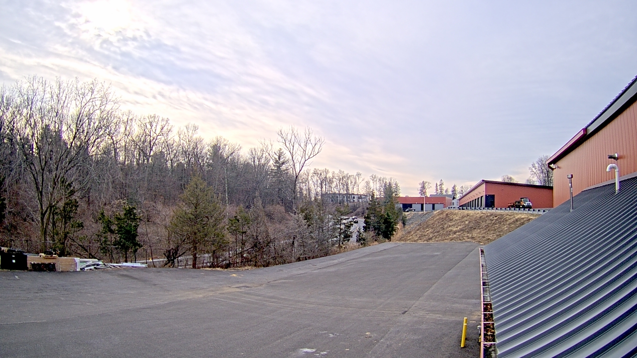 Thumbnail for current weather camera view from Rockland County Highway Garage in Nanuet, New York