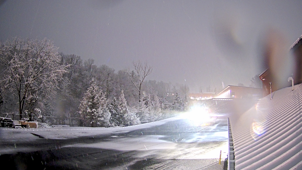 Thumbnail for current weather camera view from Rockland County Highway Garage in Nanuet, New York
