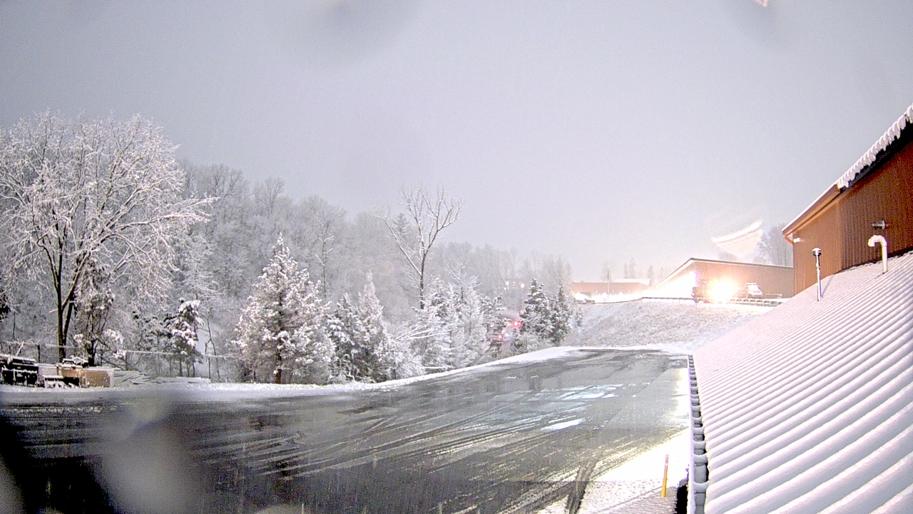 Thumbnail for current weather camera view from Rockland County Highway Garage in Nanuet, New York