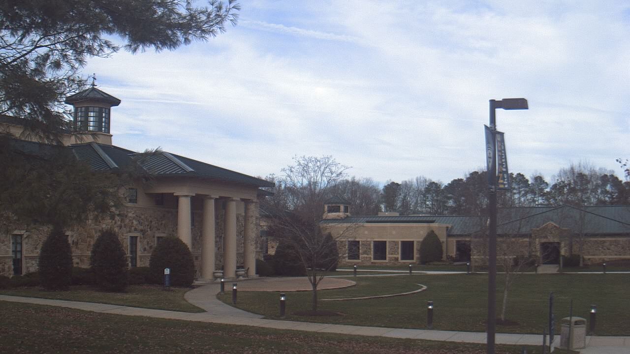 Thumbnail for current weather camera view from The Steward School in Henrico, Virginia