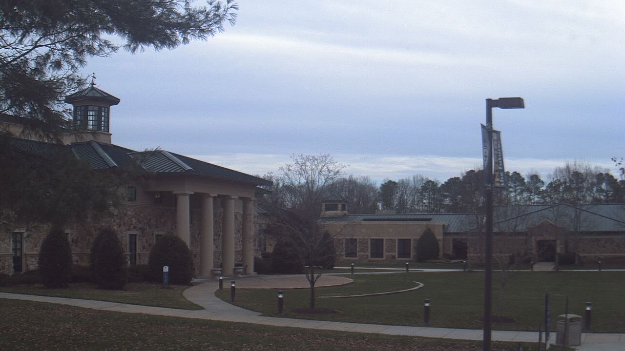 Thumbnail for current weather camera view from The Steward School in Henrico, Virginia