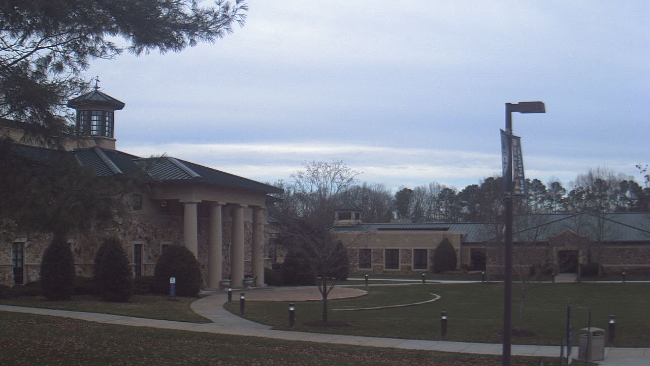 Thumbnail for current weather camera view from The Steward School in Henrico, Virginia