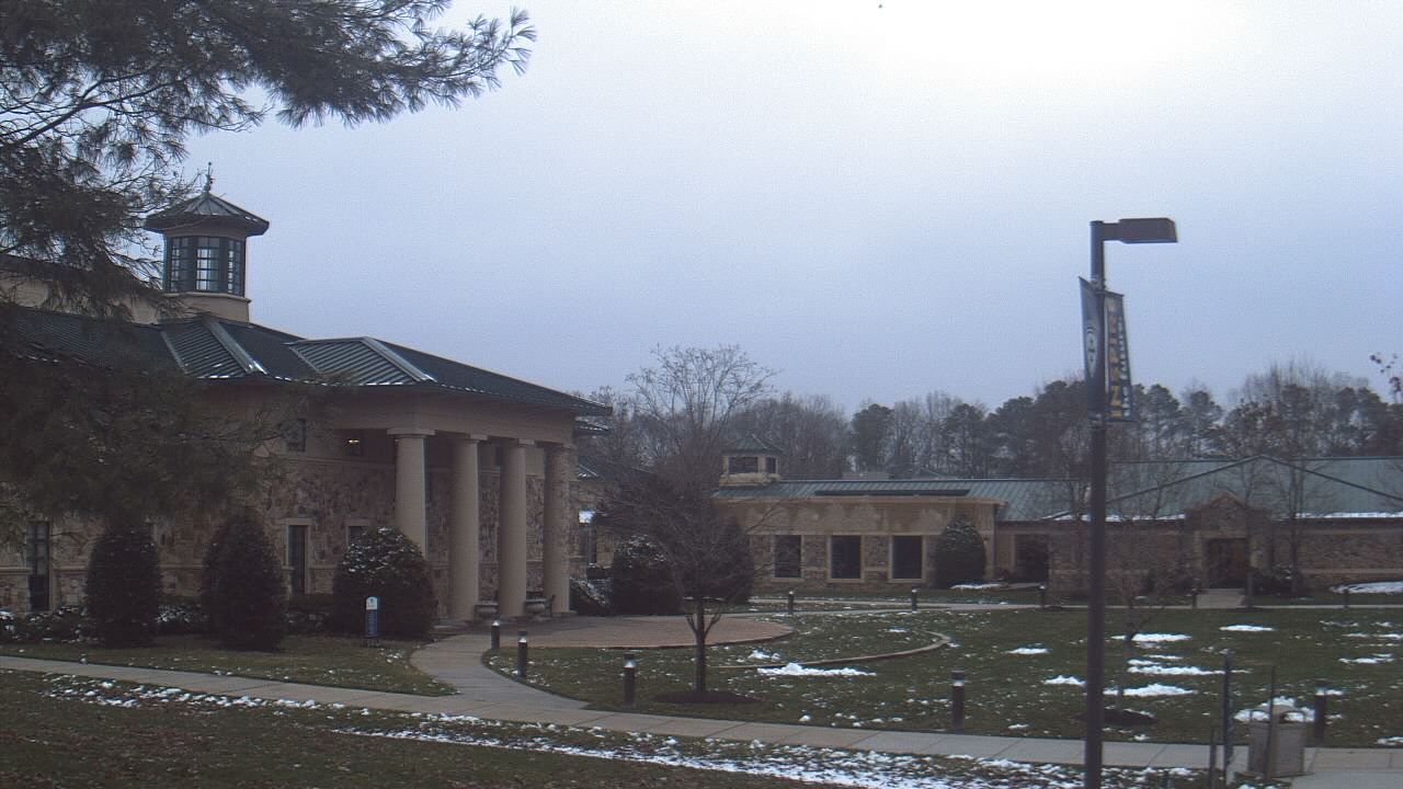 Thumbnail for current weather camera view from The Steward School in Henrico, Virginia