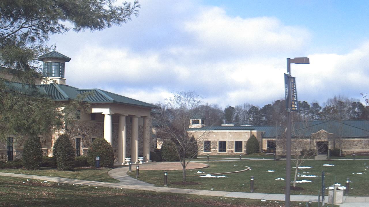 Thumbnail for current weather camera view from The Steward School in Henrico, Virginia