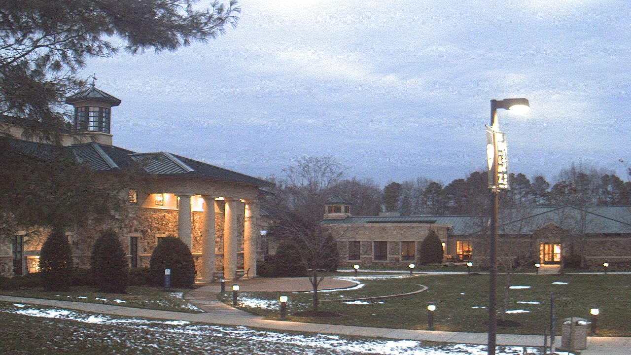 Thumbnail for current weather camera view from The Steward School in Henrico, Virginia