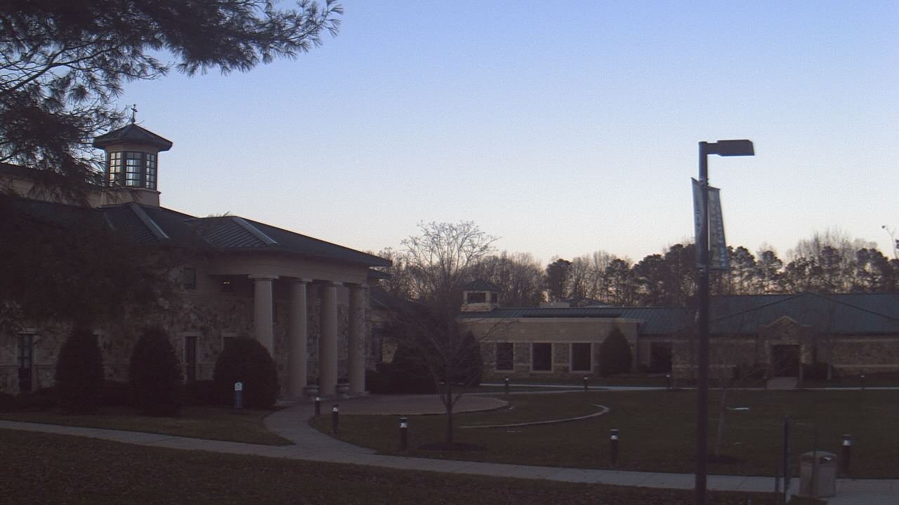 Thumbnail for current weather camera view from The Steward School in Henrico, Virginia