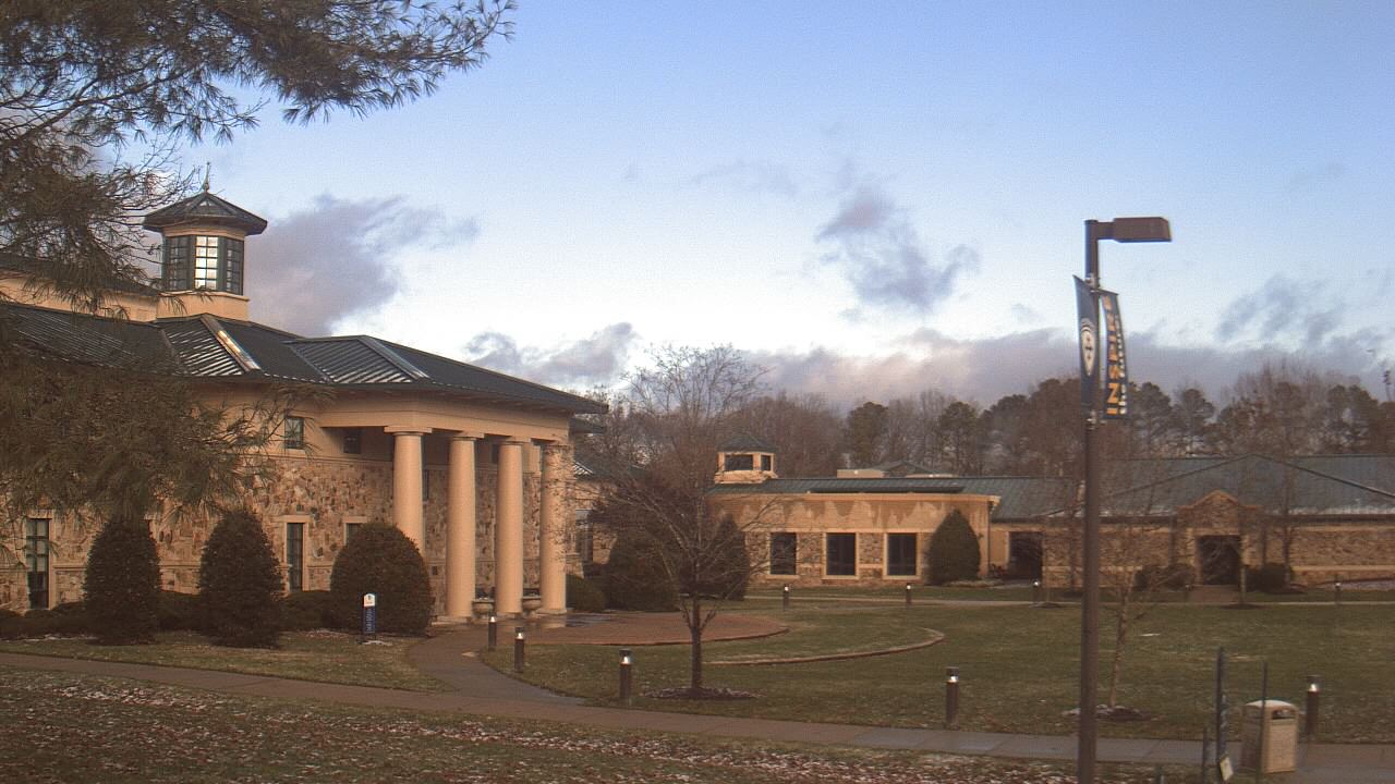 Thumbnail for current weather camera view from The Steward School in Henrico, Virginia