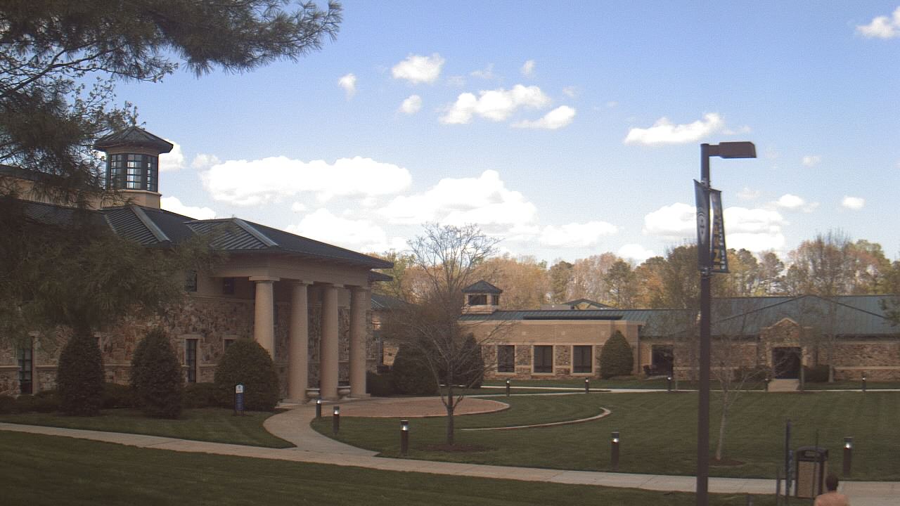 Thumbnail for current weather camera view from The Steward School in Henrico, Virginia