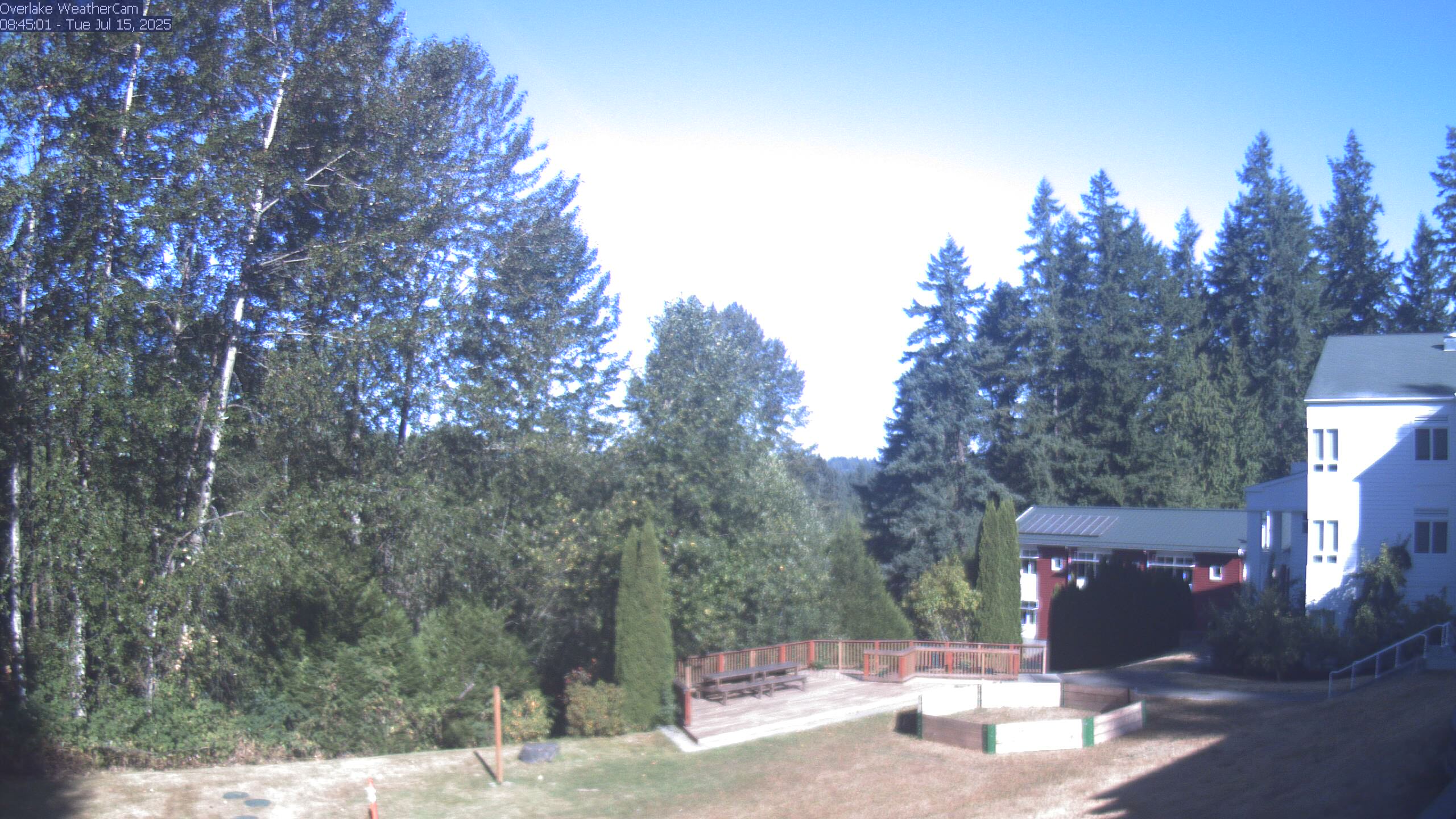 Thumbnail for current weather camera view from The Overlake School in Redmond, Washington