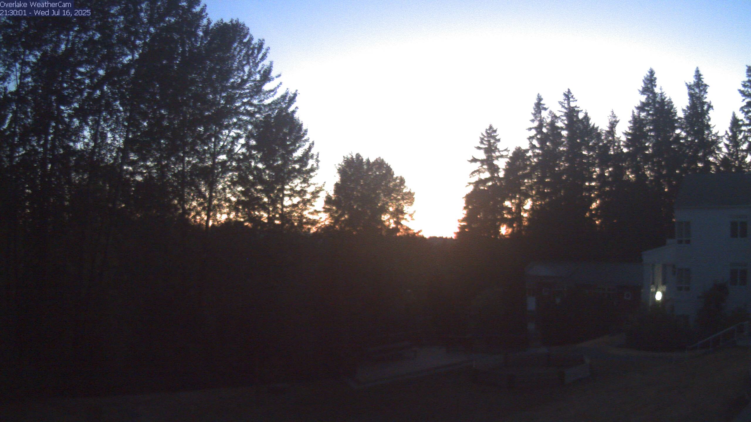 Thumbnail for current weather camera view from The Overlake School in Redmond, Washington