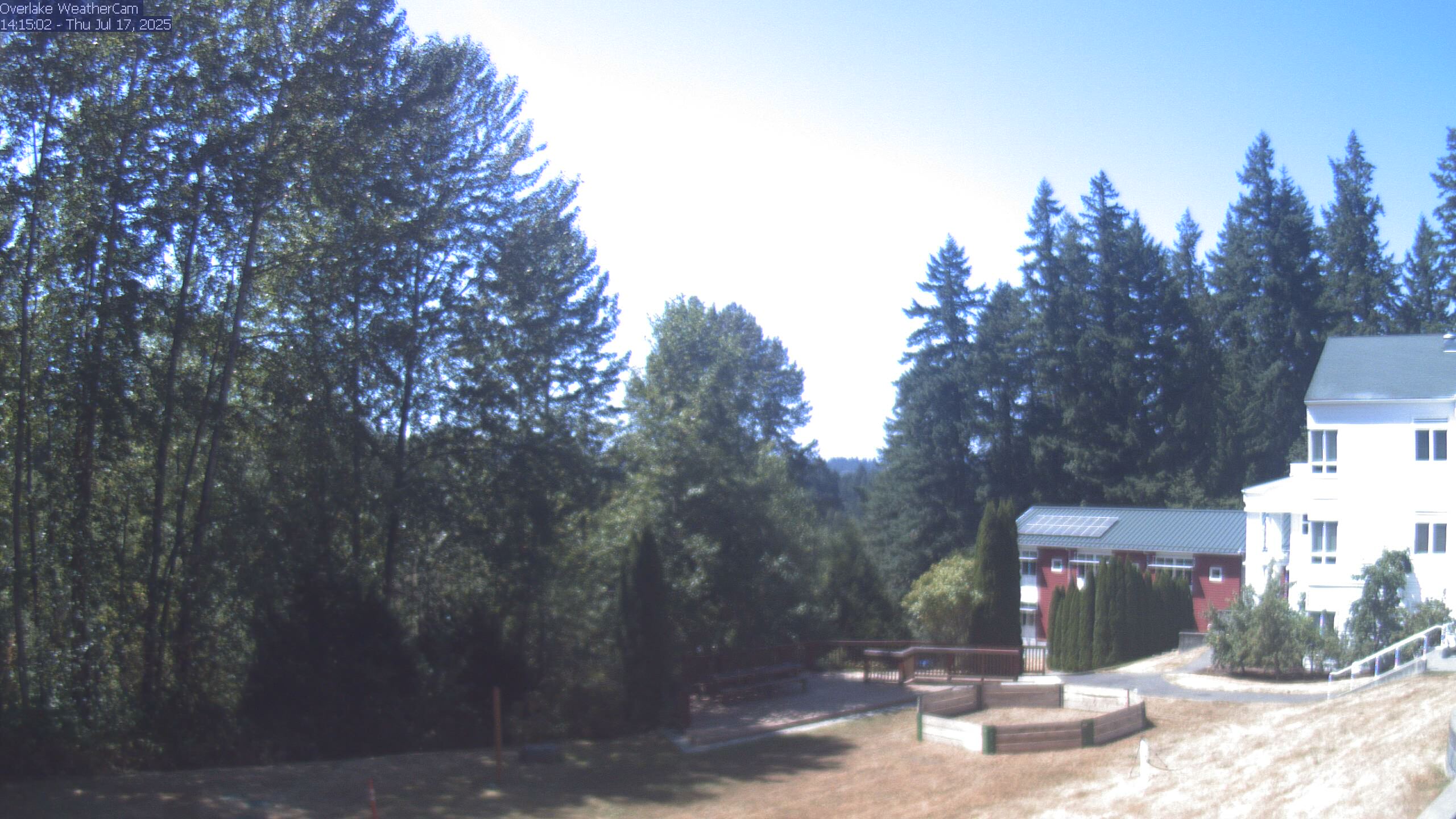 Thumbnail for current weather camera view from The Overlake School in Redmond, Washington
