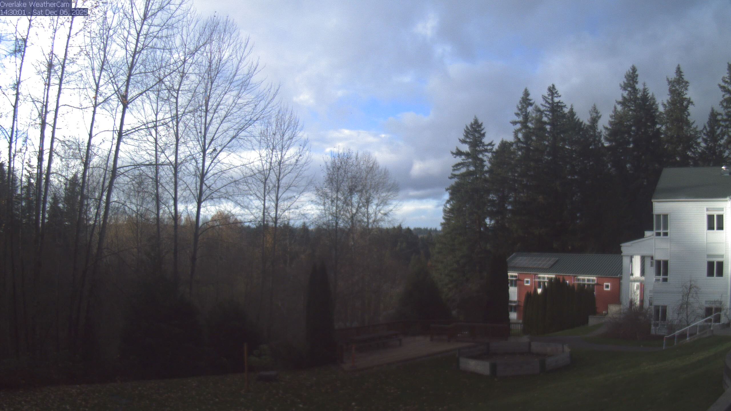 Thumbnail for current weather camera view from The Overlake School in Redmond, Washington