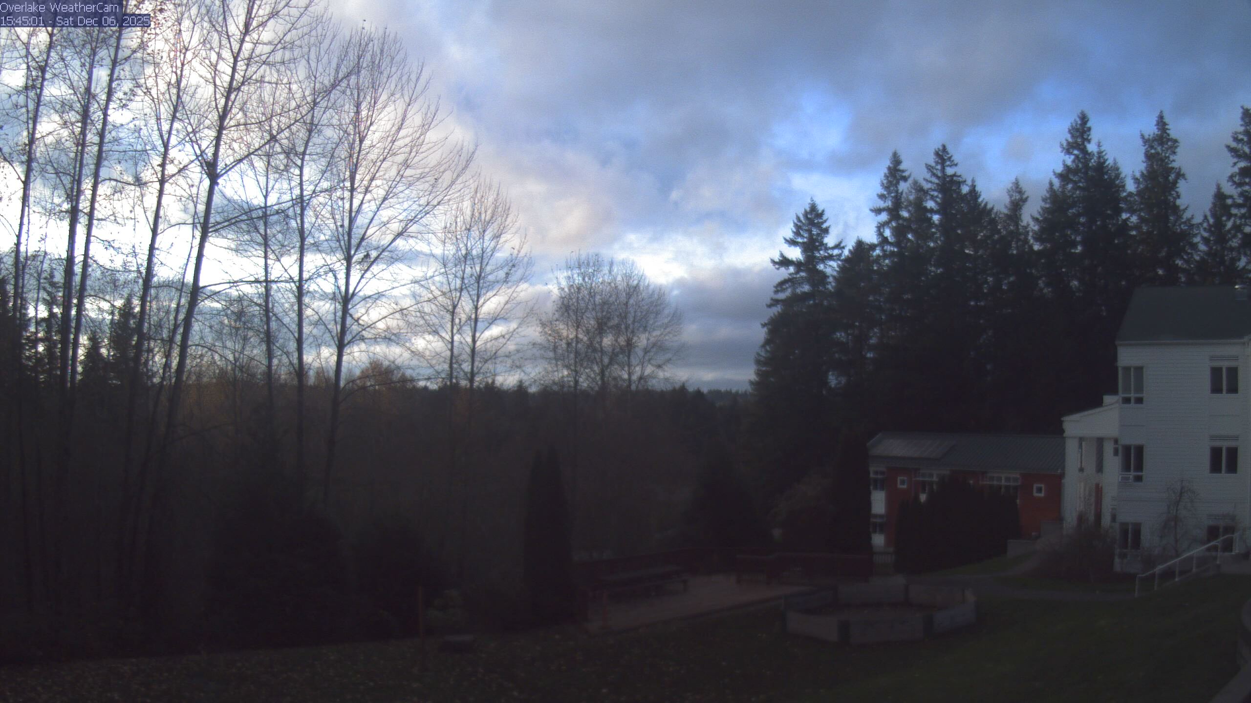 Thumbnail for current weather camera view from The Overlake School in Redmond, Washington