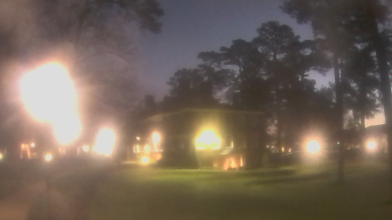 Thumbnail for current weather camera view from St. Christophers School in Richmond City, Virginia