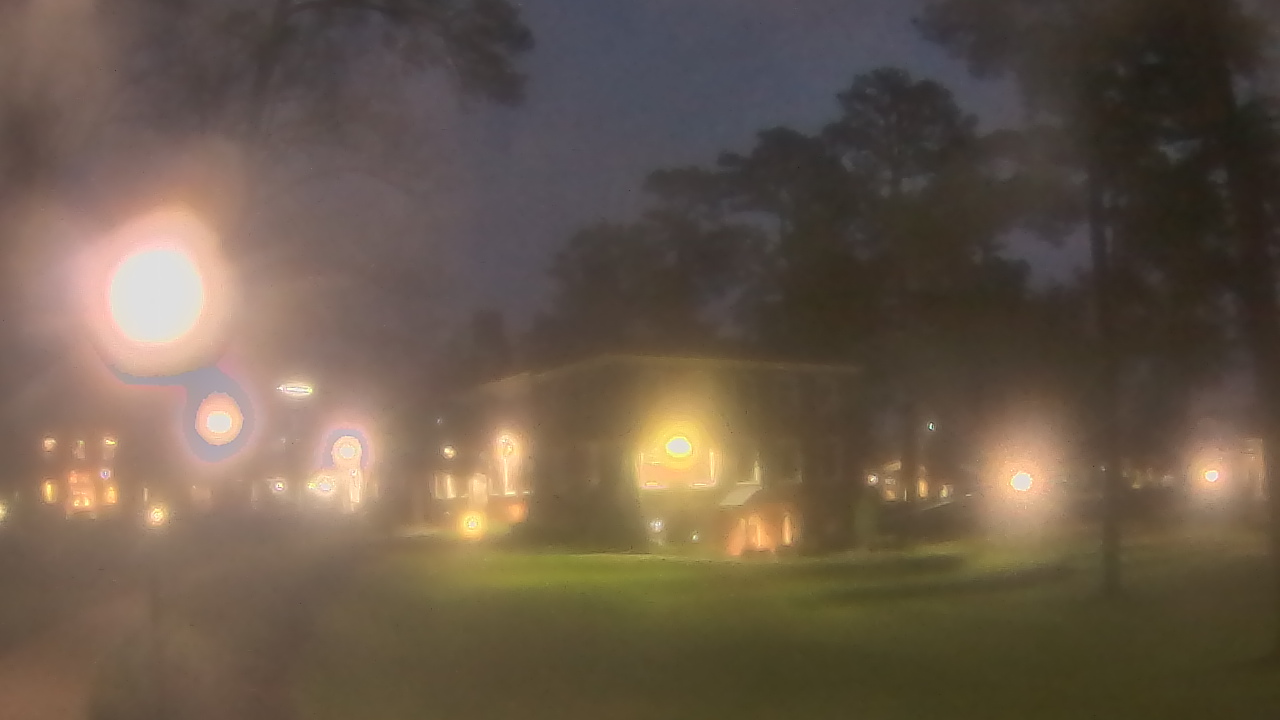 Thumbnail for current weather camera view from St. Christophers School in Richmond City, Virginia