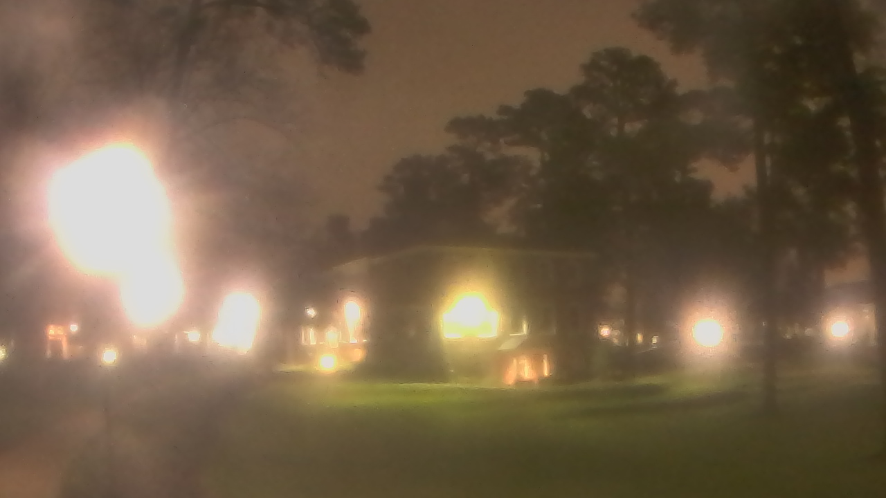 Thumbnail for current weather camera view from St. Christophers School in Richmond City, Virginia