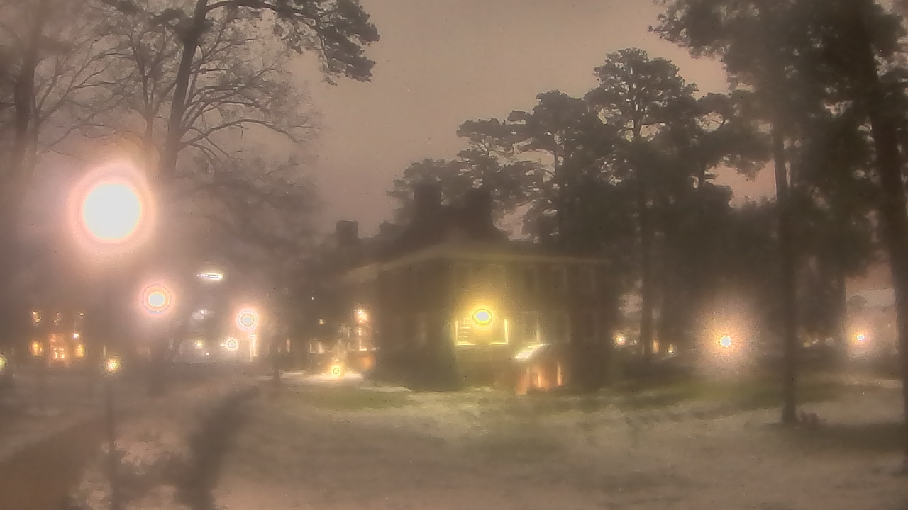 Thumbnail for current weather camera view from St. Christophers School in Richmond City, Virginia