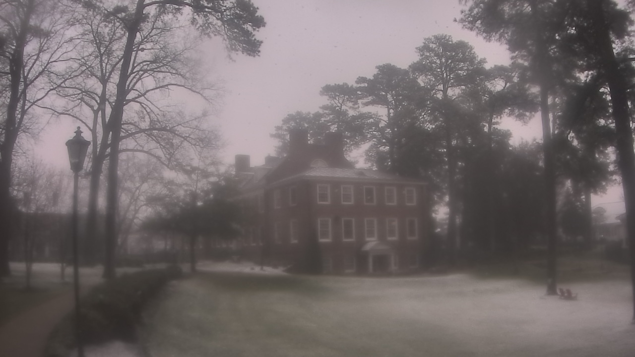 Thumbnail for current weather camera view from St. Christophers School in Richmond City, Virginia