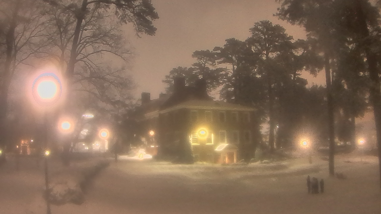 Thumbnail for current weather camera view from St. Christophers School in Richmond City, Virginia