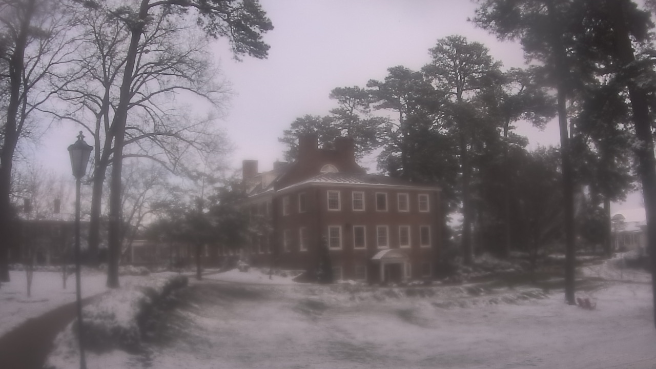 Thumbnail for current weather camera view from St. Christophers School in Richmond City, Virginia