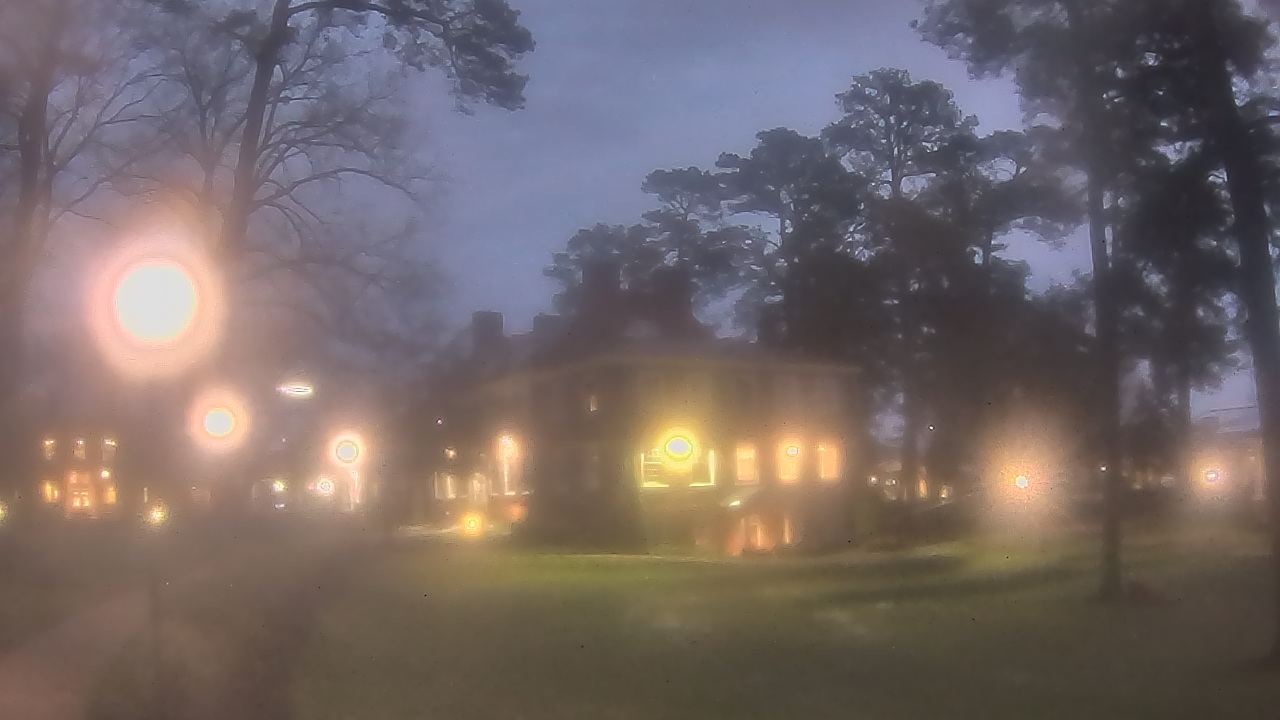 Thumbnail for current weather camera view from St. Christophers School in Richmond City, Virginia