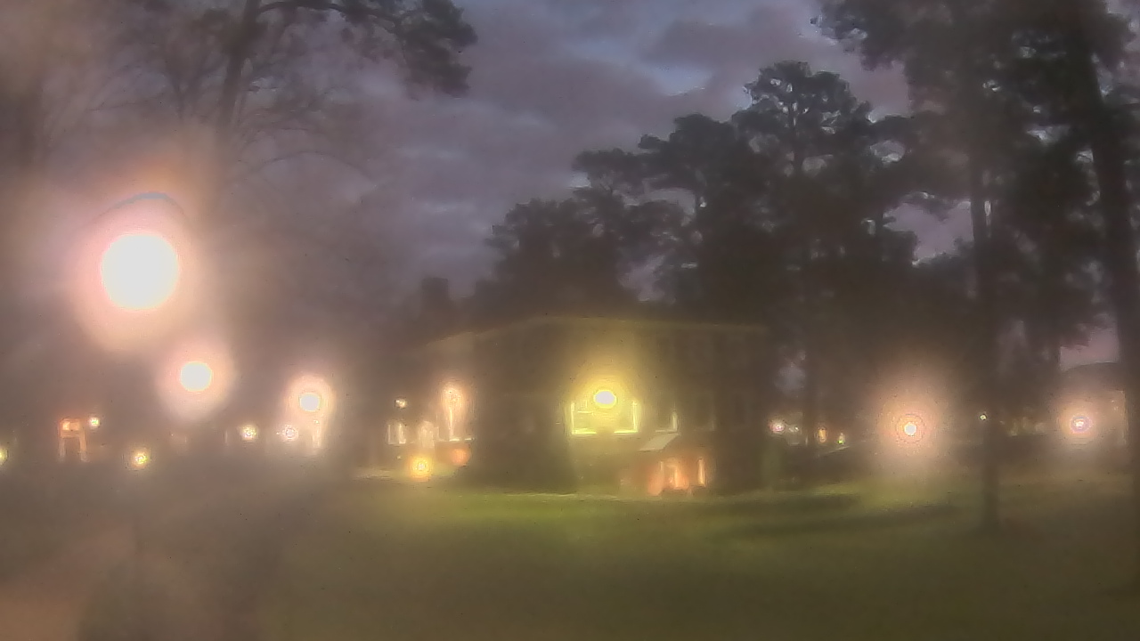 Thumbnail for current weather camera view from St. Christophers School in Richmond City, Virginia